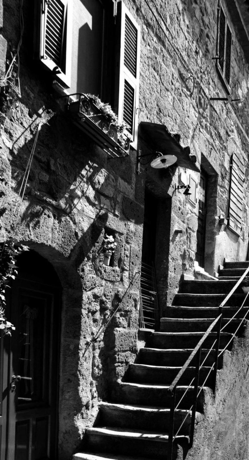 Pitigliano Itália Escada Veneziana Descida Subida Janela Fachada Entrada Saída Casa Porta