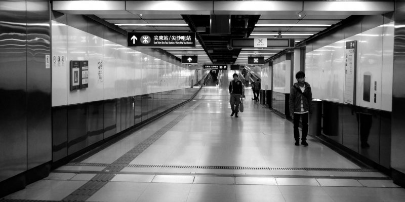 China Hong Kong Metrô Locomoção Movimento Transporte Trabalho Corredor Subterrâneo  acesso caminho passagem