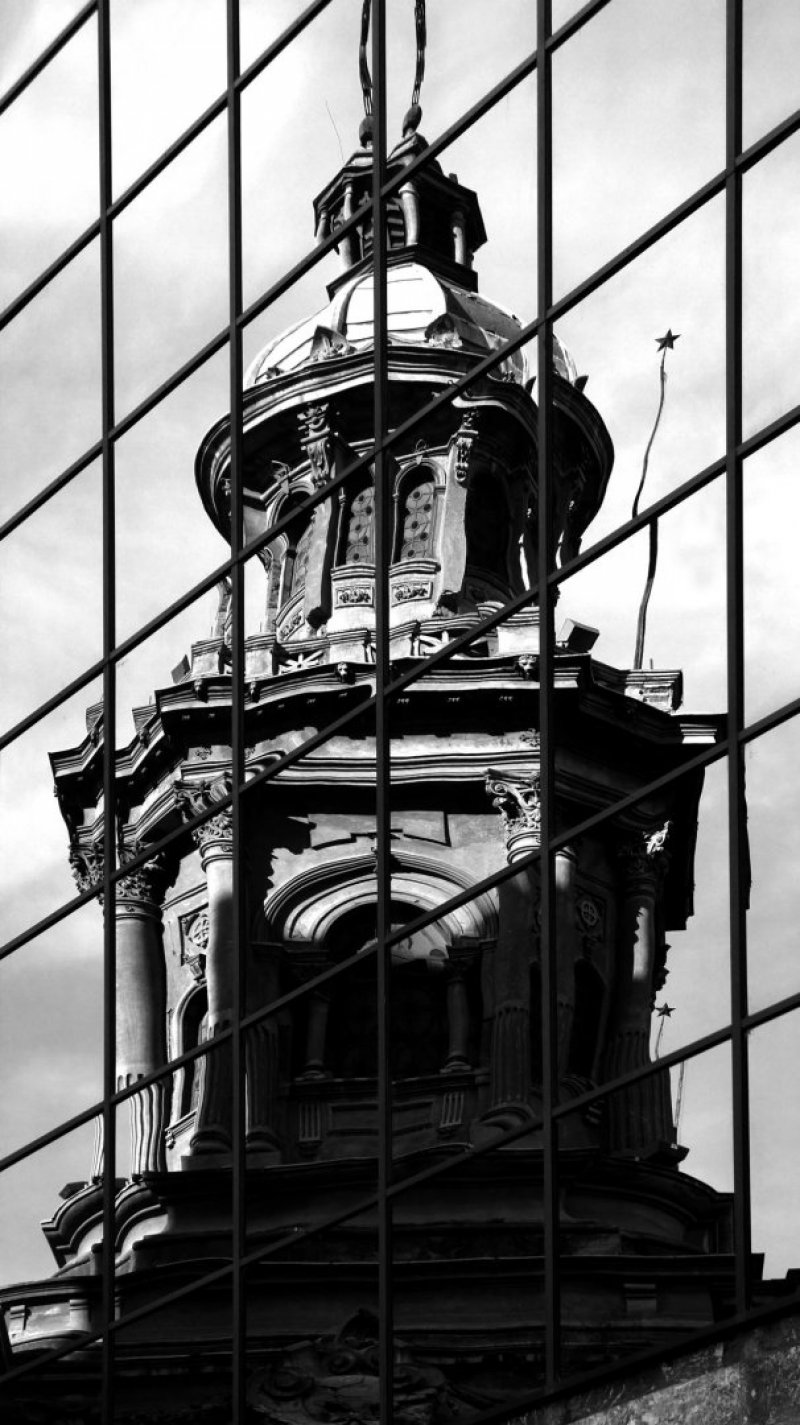 Chile Santiago cúpula igreja reflexo