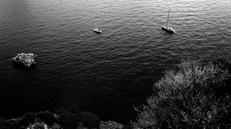 Itália italia Capri paisagem natureza mar montanha morro barco