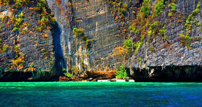 Tailândia koh phi phi montanha morro Ásia férias costa tropical tailândia trópicos baía verão parque mar água oceano recife turista destino paraíso praia  turismo paisagem rocha