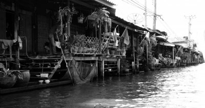 Floating Market 